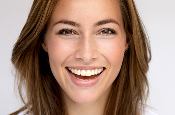 Beautiful woman smiling at Roane Family Dental in West Linn, OR
